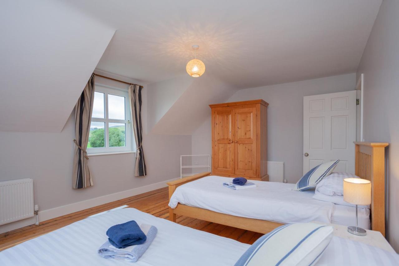 Villa Beautiful Mountain Views & Private Hot Tub Kilcoo Exterior foto