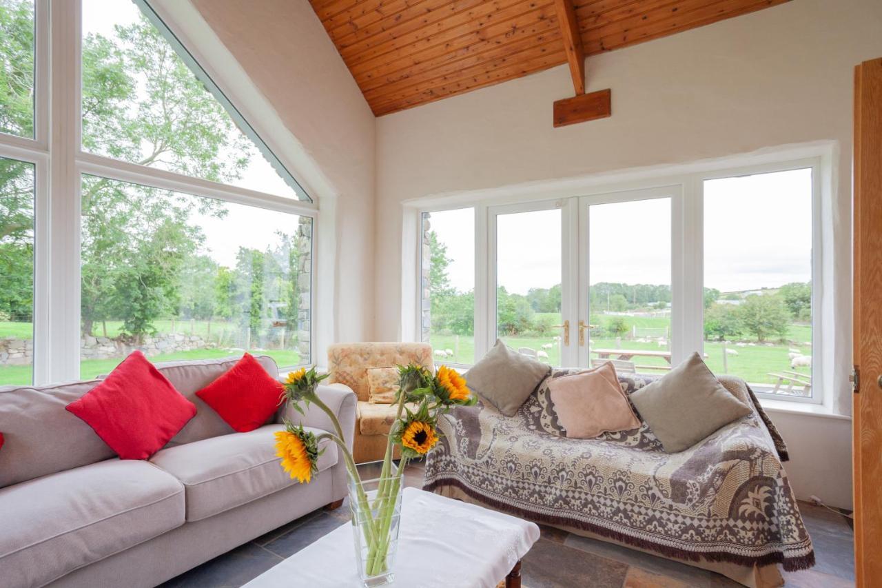 Villa Beautiful Mountain Views & Private Hot Tub Kilcoo Exterior foto